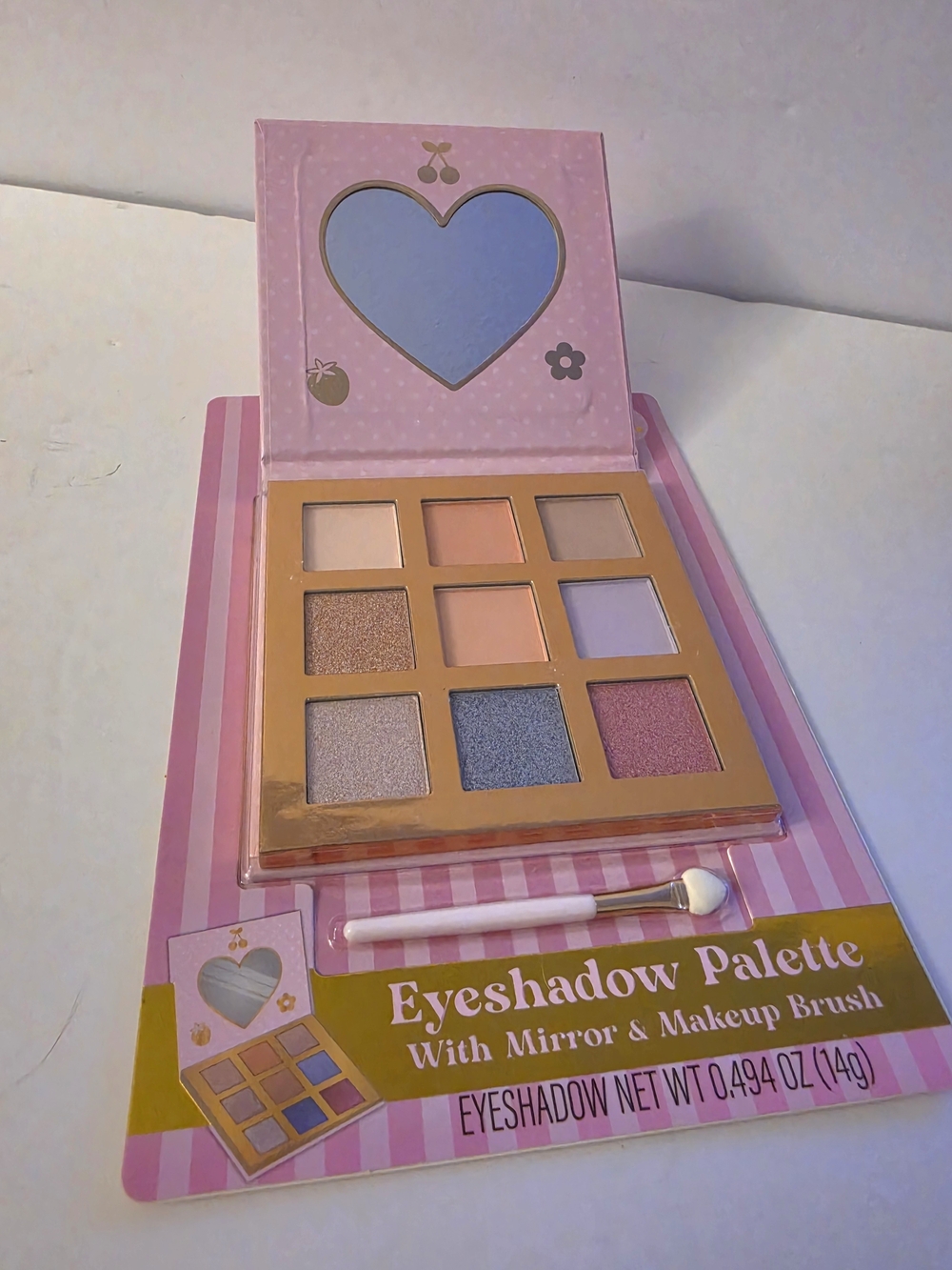 NWT Sweet Pastel Pink Gold 9-Color Palette Eyeshadow Heart Mirror SZ 4.5"